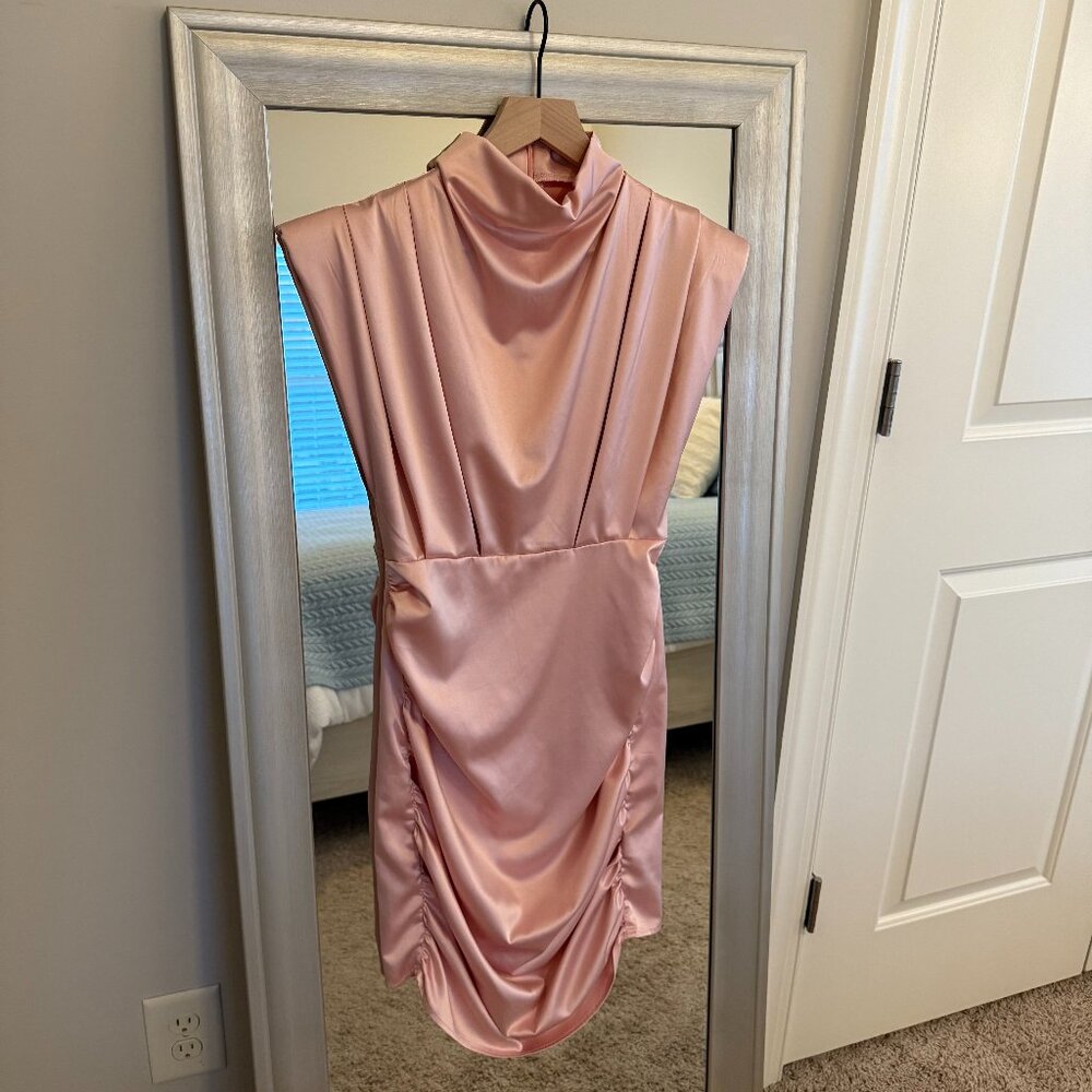 Lyaner Women's Blush Pink Satin Sleeveless Ruched Bodycon Mini Dress Size S